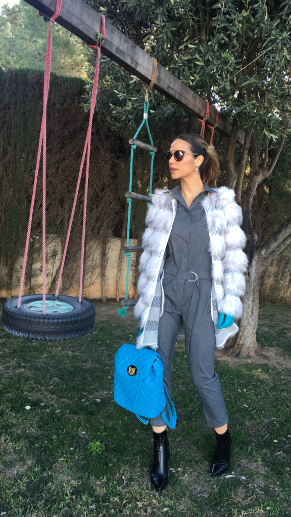 Tamara Gorro Azul invierno